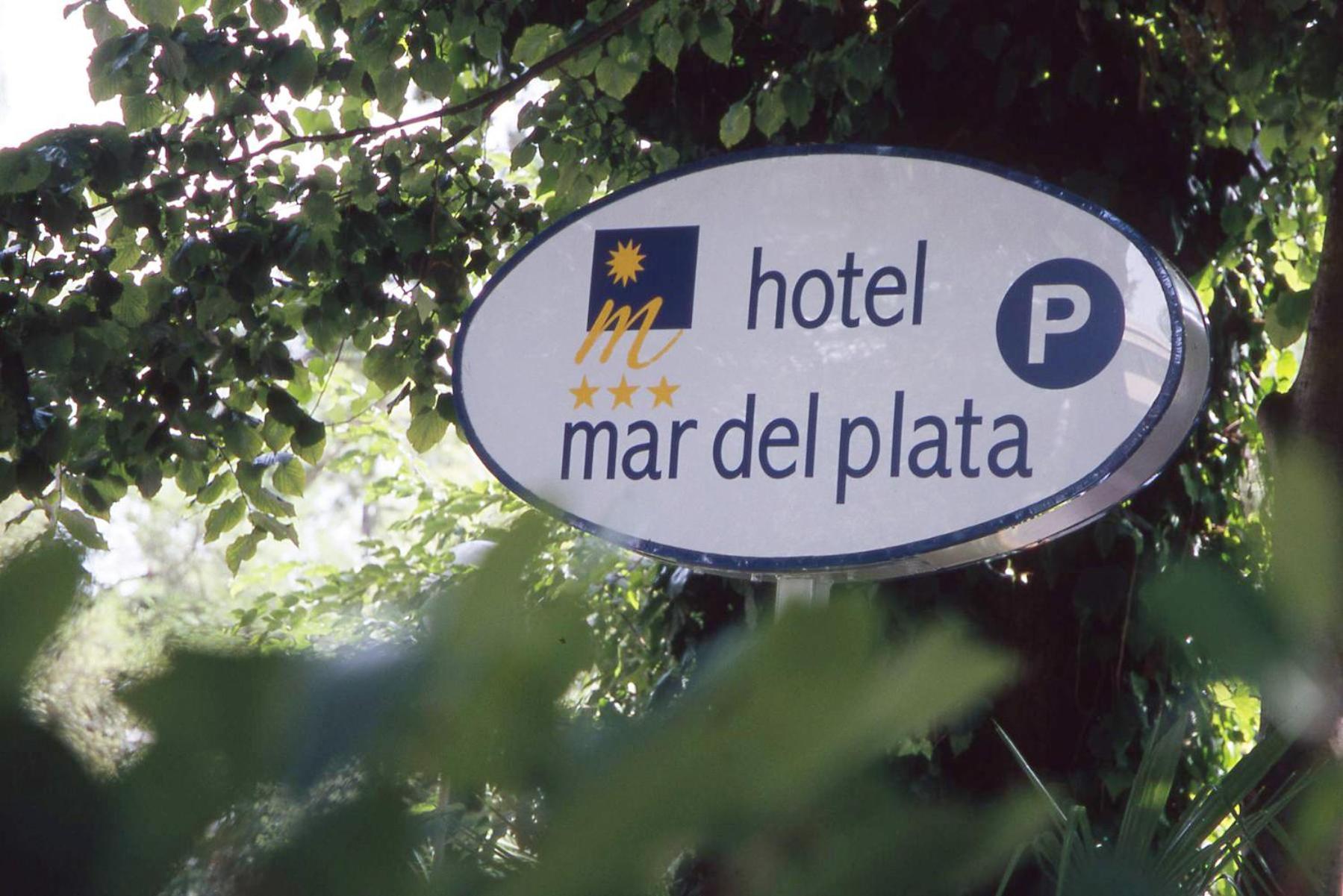 Hotel Mar Del Plata Grado Exteriör bild